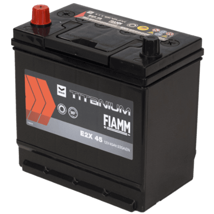 Fiamm E2X 45 12V 45Ah startbatteri, vedlikeholdsfritt (MF) med pluss-pol til venstre.