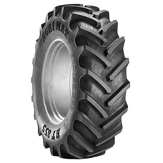 BKT Agrimax RT 855 radialtraktordekk for landbruk med fokus på trekkraft og komfort.