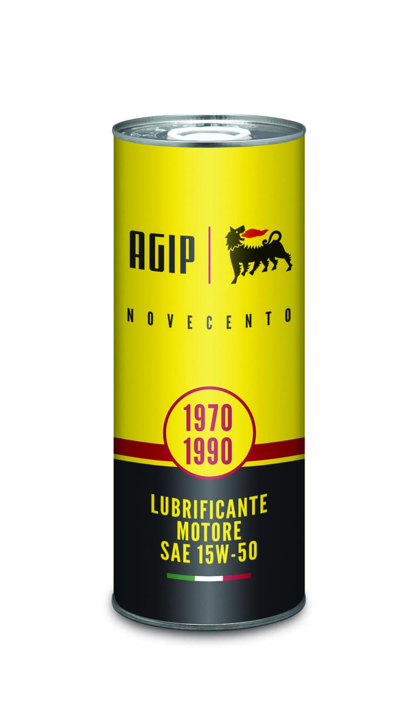 1-liters flaske med Agip Novecento 15W-50 motorolje for klassiske biler.