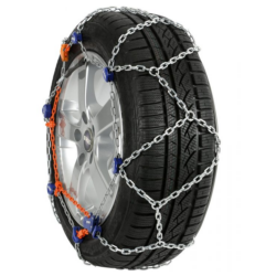 Rud Compact Grip hurtigkjetting montert på dekk, viser vaier-systemet og strammemekanismen som sikrer rask montering og god passform.